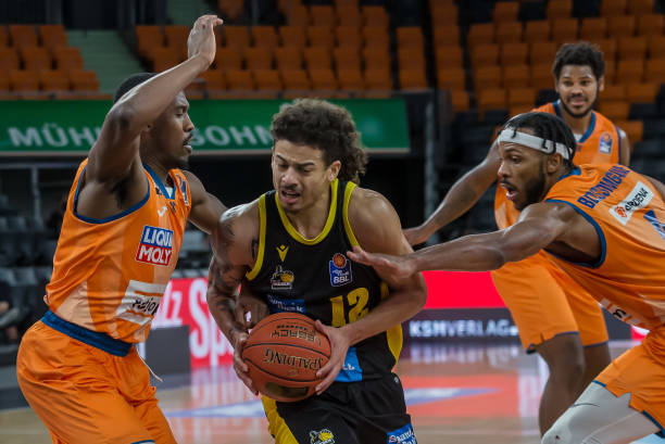 球队整体实 球队整体实