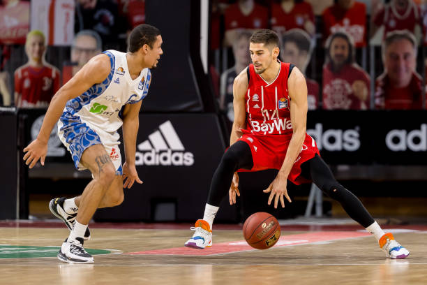 本土球员如 本土球员如