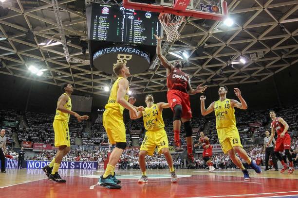 与AC米兰 与AC米兰